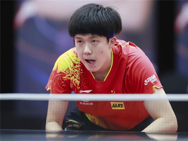 关工作人员 关工作人员